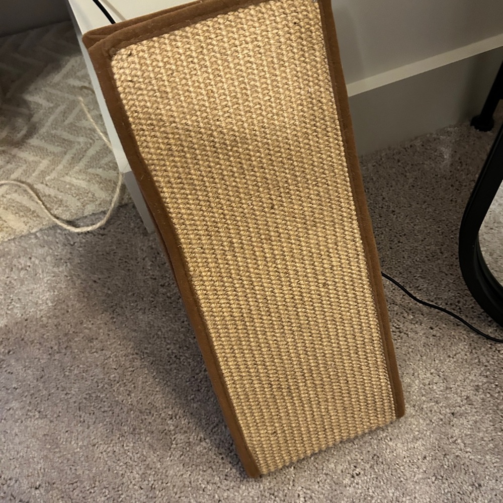 Whisker City Stretch 'n Scratch Cat Ramp | New Cat Scratcher - Picture 3 of 4